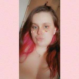 Meet your Posher, Janee